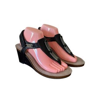 Naturalizer Wedge Sandals Women’s Size 8.5